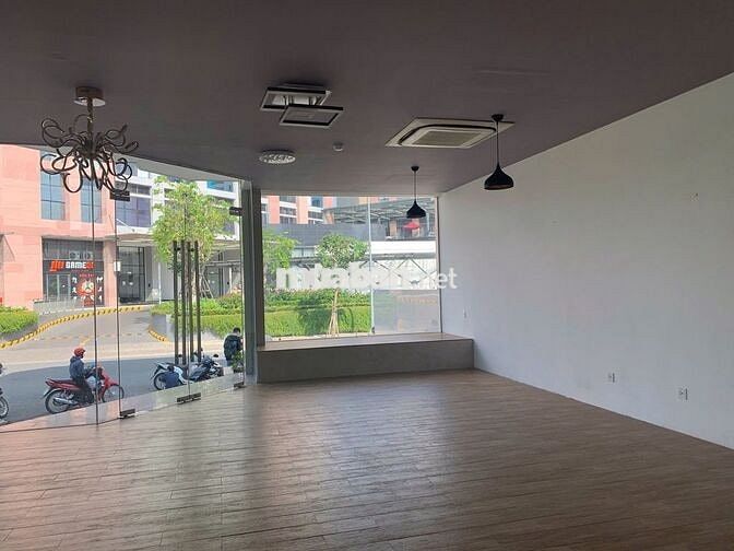 CHO THUÊ TOÀ OFFICE 1500M2 MẶT TIỀN 9M TRUNG TÂM TÂN PHÚ