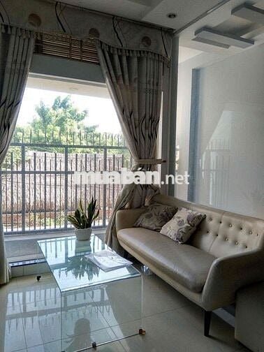 CHO THUÊ NHÀ 3 LẦU P6 GIÁ 14 TR