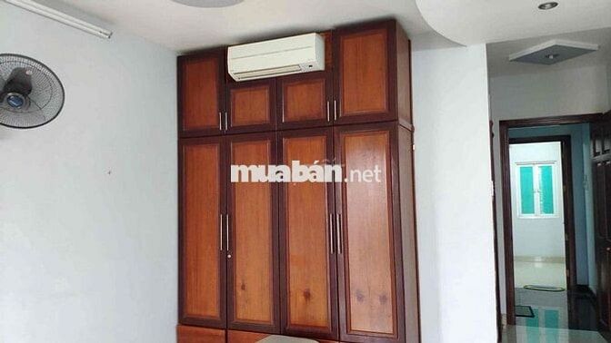 CHO THUÊ NHÀ 3 LẦU P6 GIÁ 14 TR