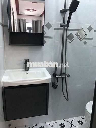 Chủ cho thuê nhà mới DT:4x13 giá 10tr/thg lầu ,HBC,TĐ
