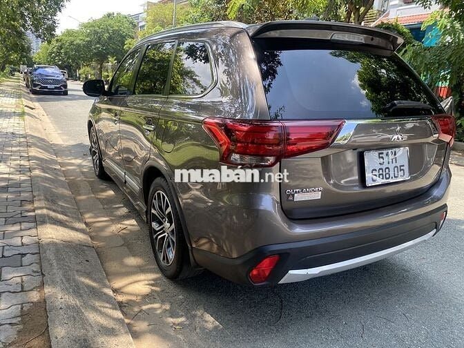 Mitsubishi Outlander 2016 Tự động 85345 km Nâu