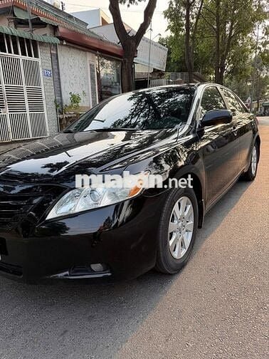 Toyota Camry 65886 km màu Đen