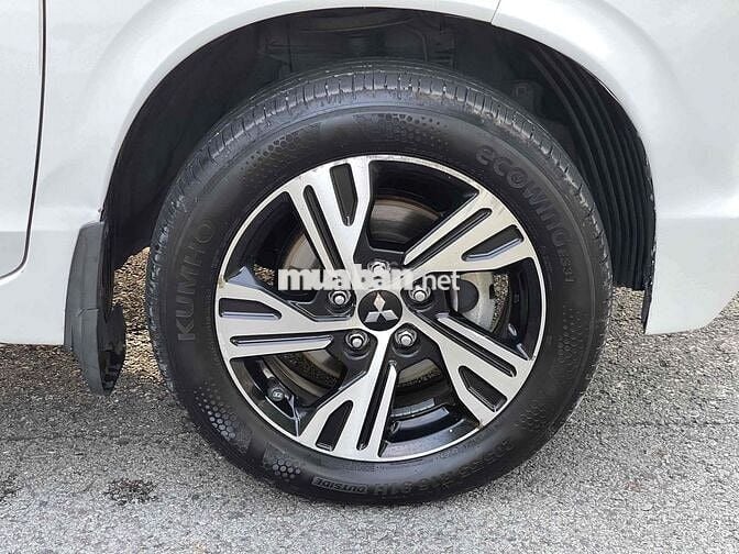 Mitsubishi Xpander Premium 2020 Trắng 91000 km