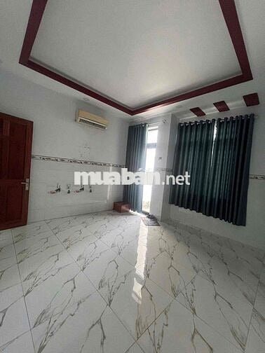 nhà 4x20m 3 tầng 4pn 3wc, hẻm xe tải gần Ngã Tư Gò Mây