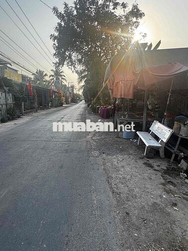 Bán đất 6x25 mặt tiền đường gần trường tiểu học A Long An