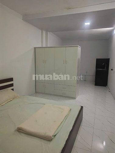 Cho thuê nhà ngõ 47 Nguyễn Đức Cảnh, 30m2, 2 ngủ giá 4,7 triệu.
