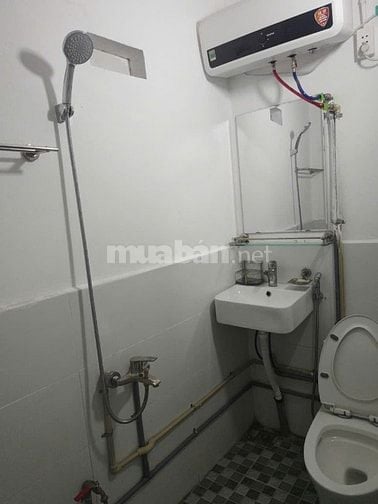 Cho thuê nhà ngõ 47 Nguyễn Đức Cảnh, 30m2, 2 ngủ giá 4,7 triệu.