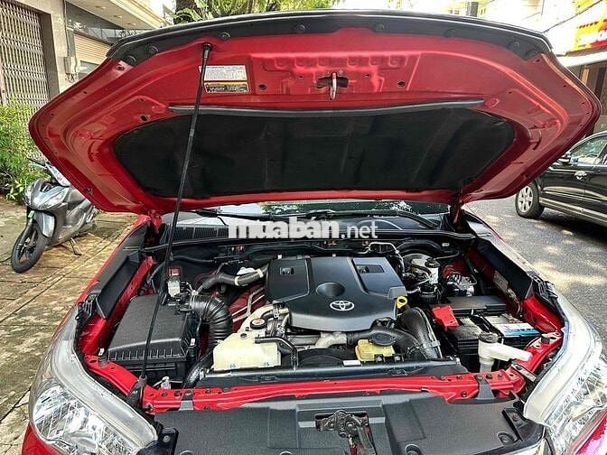 TOYOTA HILUX E 4x2 AT 2019 MỘT CHỦ