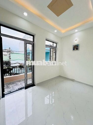 nhỉnh 4 tỷ - nhà mới 4 Phòng ngủ - 3 tầng btct - Quận 8