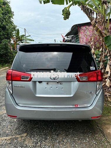 Toyota Innova 2.0E Số sàn Bạc 332.000 km