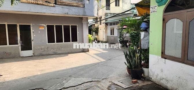 Cho thuê phòng trọ - Khu vực chợ Bà Chiểu, gần quận 1