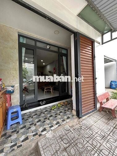 Cho thuê nhà nguyên căn khu dân cư an ninh, nội thất đầy đủ