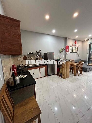 Cho thuê nhà nguyên căn khu dân cư an ninh, nội thất đầy đủ