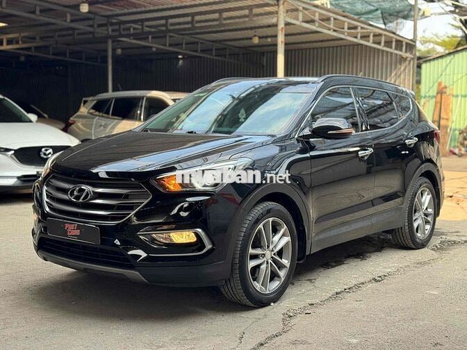 Hyundai Santafe 2018 full xăng 2 cầu Đen