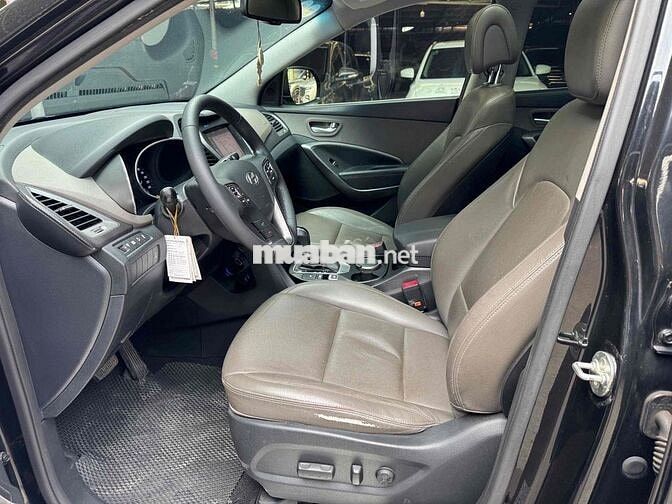 Hyundai Santafe 2018 full xăng 2 cầu Đen