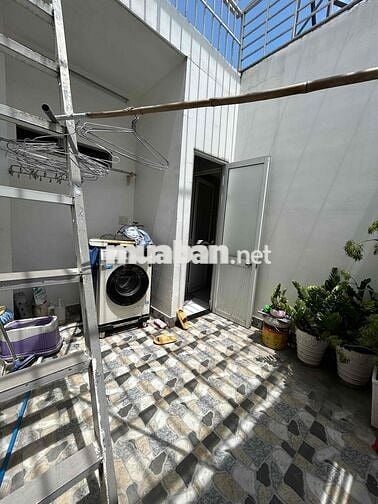 Cho thuê nhà nguyên căn khu dân cư an ninh, nội thất đầy đủ