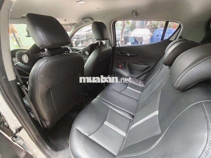 VinFast Fadil Cao Cấp Premium Trắng 17k km