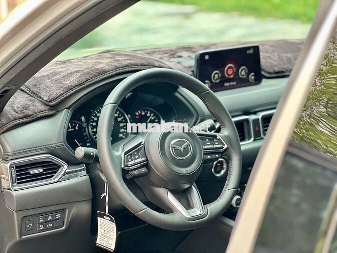Mazda CX5 Premium Sport 2.0 AT 2025 Bạc | 38000 Km