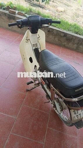 Honda Dream Việt Nam Đen Trắng