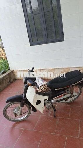 Honda Dream Việt Nam Đen Trắng