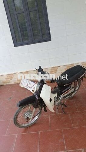 Honda Dream Việt Nam Đen Trắng