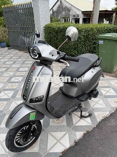 Vespa 50cc Xám Zin