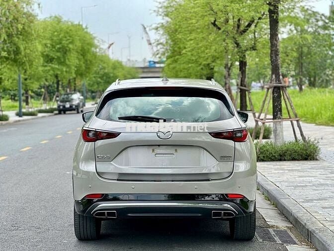 Mazda CX5 Premium Sport 2.0 AT 2025 Bạc | 38000 Km