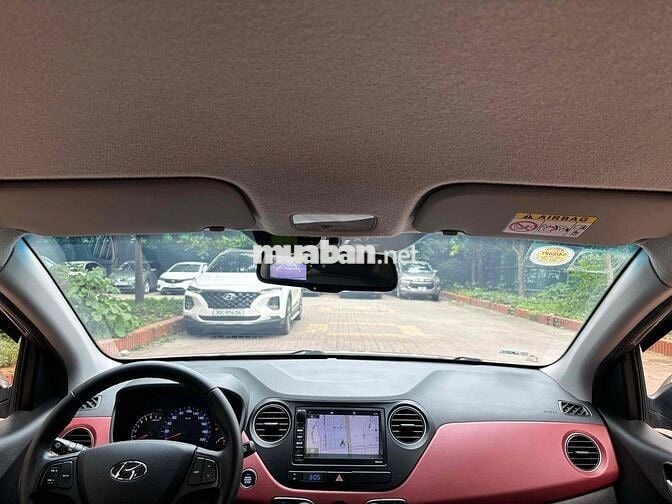 Hyundai i10 2017 số tự động
