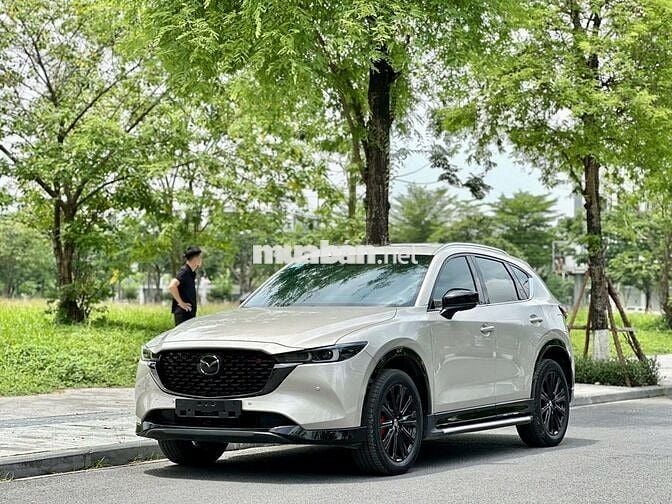 Mazda CX5 Premium Sport 2.0 AT 2025 Bạc | 38000 Km