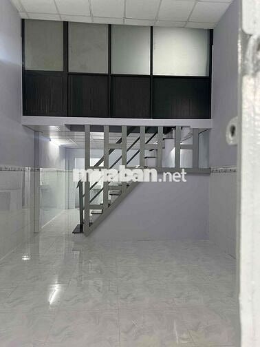 Nhà sổ hổng riêng giá rẻ khu vực bình Tân Bà Hôm hẻm xe hơi thông