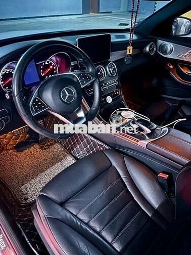 Mercedes-Benz C300 2017 Trắng