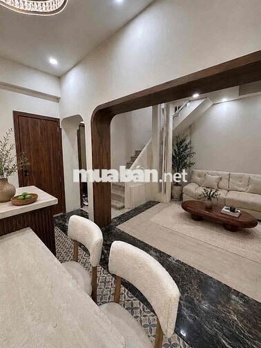 BÁN NHÀ SAU LƯNG MẶT TIỀN PHỐ CỔ ĐÀ NẴNG