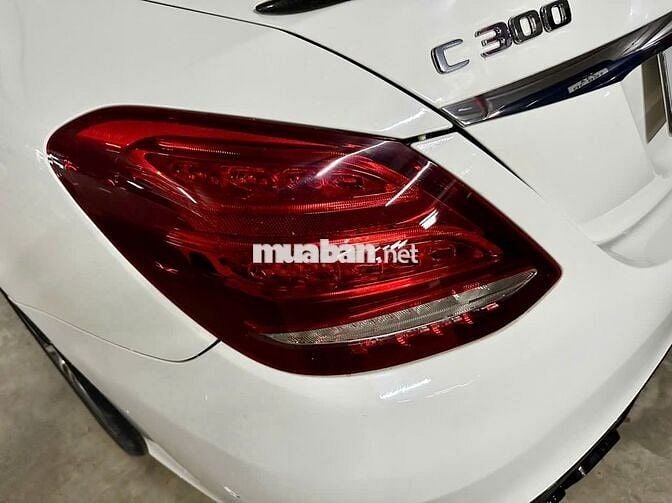 Mercedes-Benz C300 2017 Trắng