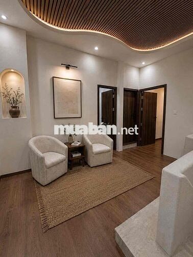 BÁN NHÀ SAU LƯNG MẶT TIỀN PHỐ CỔ ĐÀ NẴNG