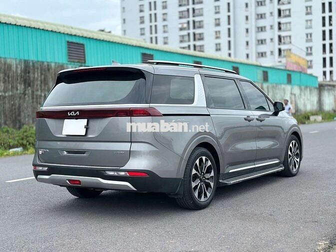 KIA CARNIVAL LUXURY 2.2D 2022 Xám