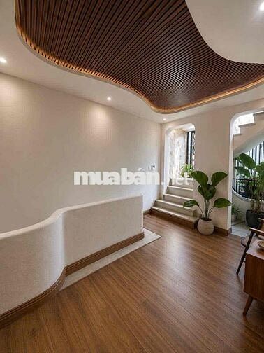 BÁN NHÀ SAU LƯNG MẶT TIỀN PHỐ CỔ ĐÀ NẴNG