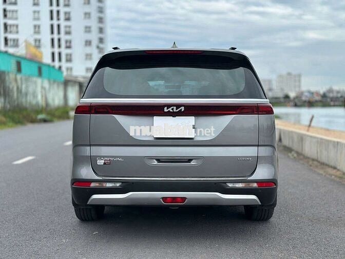 KIA CARNIVAL LUXURY 2.2D 2022 Xám