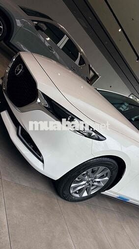 MAZDA 3 LUXURY 2026 - SẴN XE