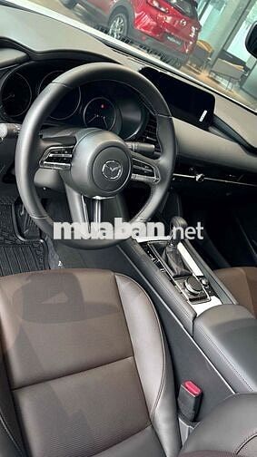 MAZDA 3 LUXURY 2026 - SẴN XE