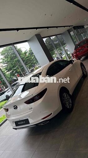 MAZDA 3 LUXURY 2026 - SẴN XE