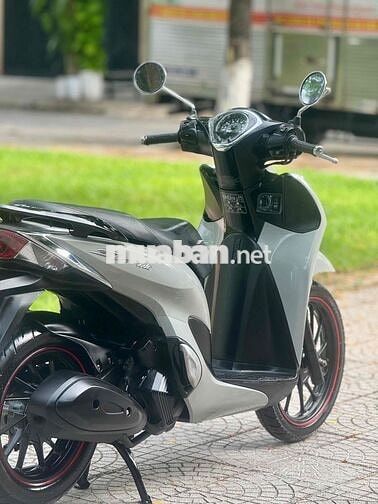 SH Mode 2022 Xám xi măng biển 43 cực kỳ đẹp