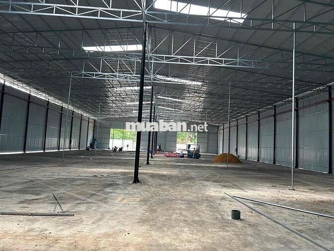 Xưởng 2000m/80tr gần QL 13 Có PCCC