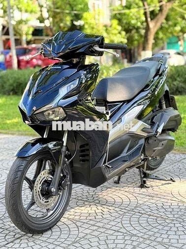 Honda Air Blade 2023 Đen 4 val