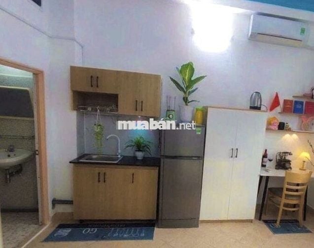 Nhượng phòng Trần Hưng Đạo trung tâm Q1