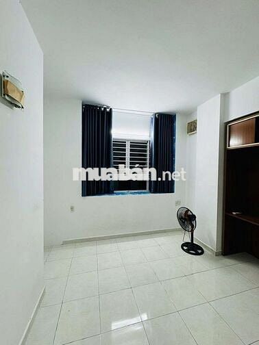 Căn hộ cc Thanh Nhựt p7 q8 2pn 2wc 74m2