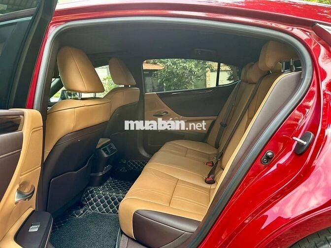 Lexus ES 250 2022 Xăng 2.5 L Đỏ | 53,000 Km