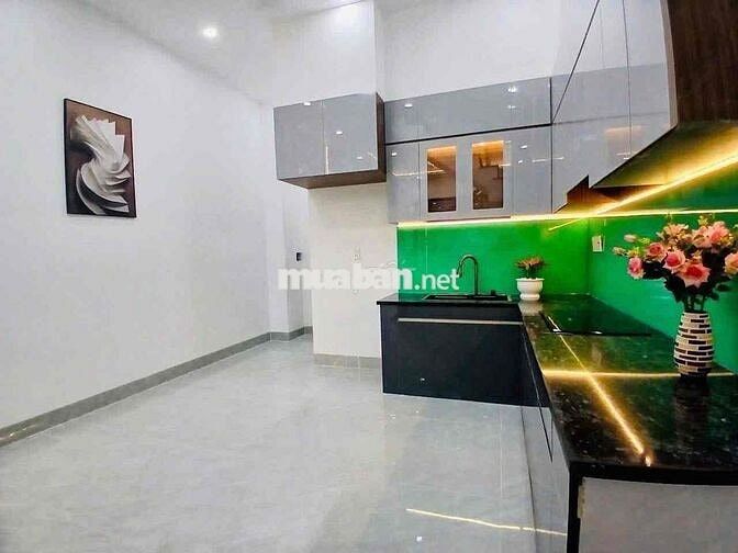 BÁN NHÀ TRUNG TÂM GẦN VÒNG XOAY HIỆP THÀNH 3