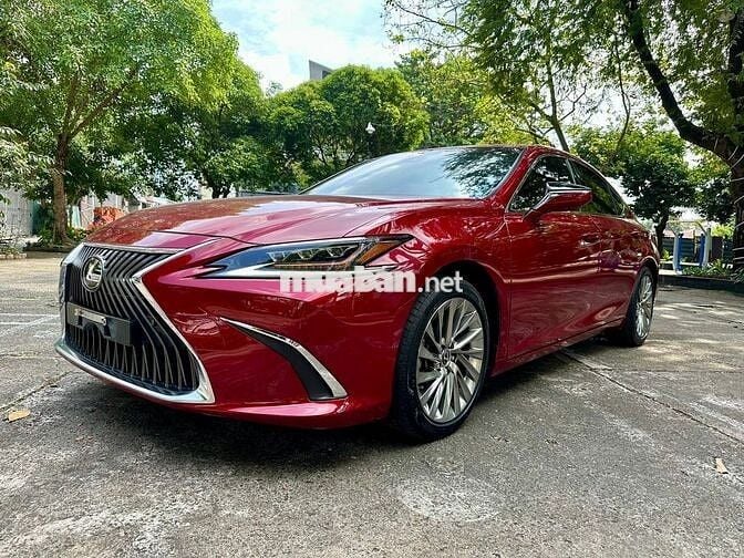 Lexus ES 250 2022 Xăng 2.5 L Đỏ | 53,000 Km