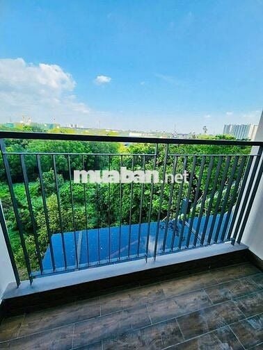 NGỘP! Cần bán 2PN có ban công 61m2 giá 2 tỷ 100 thuế ai nấy chịu