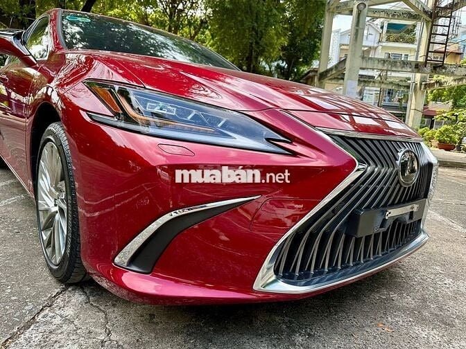 Lexus ES 250 2022 Xăng 2.5 L Đỏ | 53,000 Km